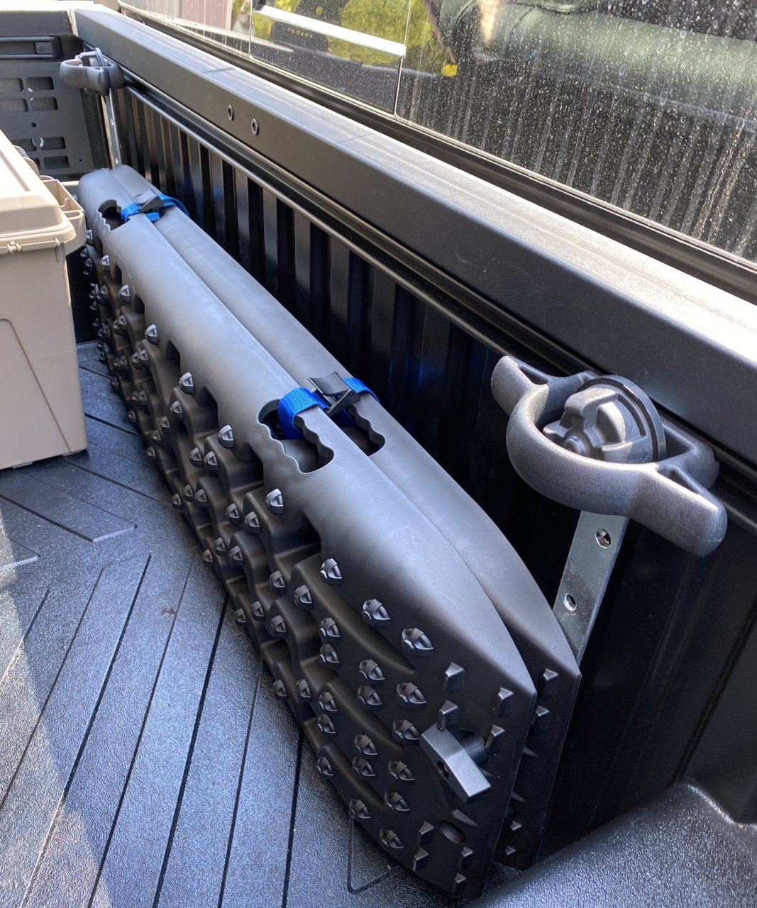 Show how you mount your traction boards Page 17 World