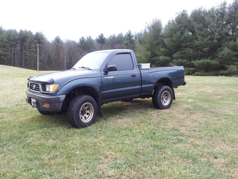fs 1997 Toyota 4x4 160k 5,100 obo southwest VA