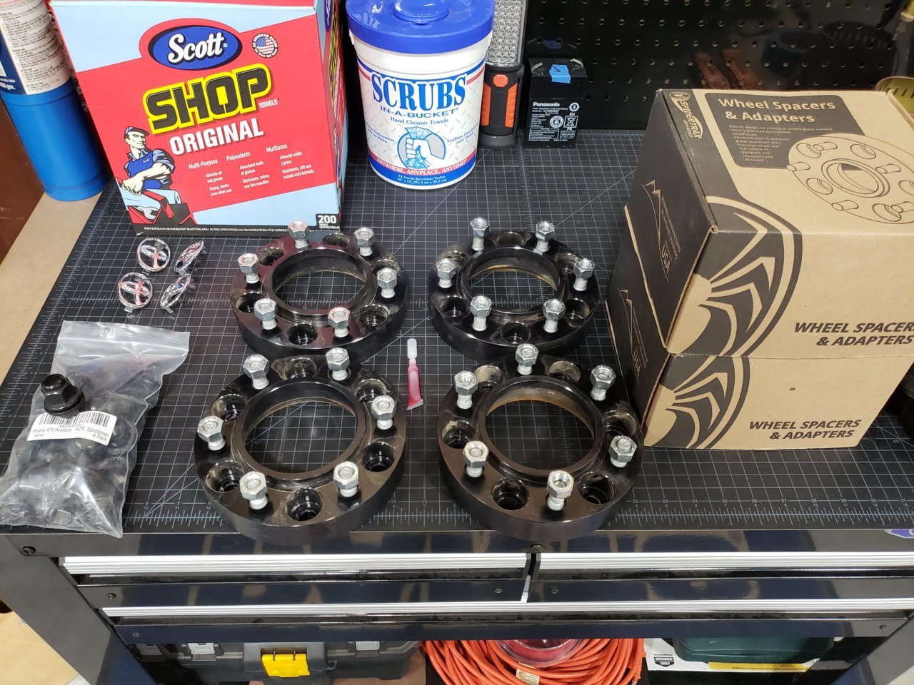 SOLD 3rd gen OEM wheels, Spidertrax wheel spacers, black oem style lug