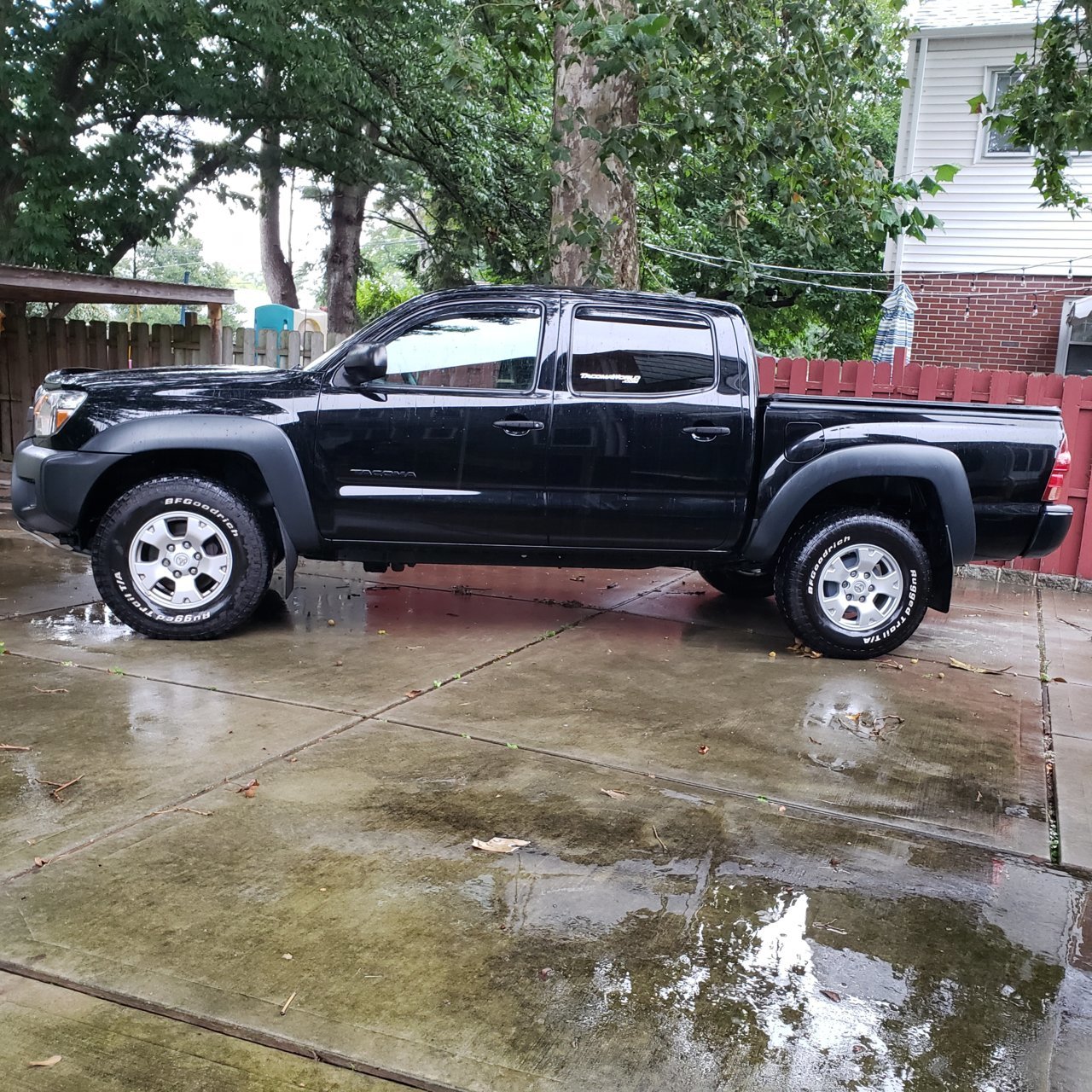 For Sale [New Jersey] 2012 Toyota Double Cab Short Bed V6 6Speed Manual 4x4 World
