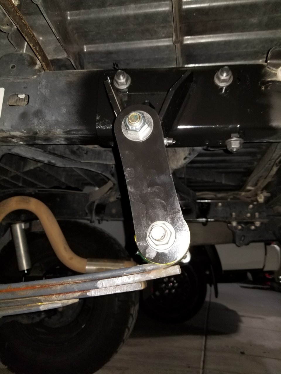 2005 2016 Archive Garage Premium Shackle Flip Lift Kit