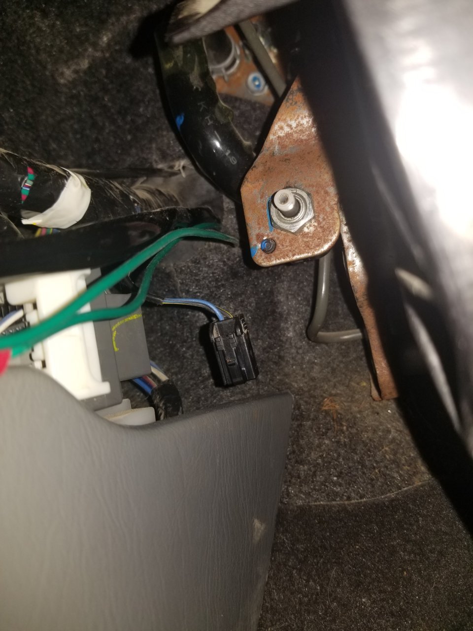 Truck won't start unless i use clutch/start/cancel World