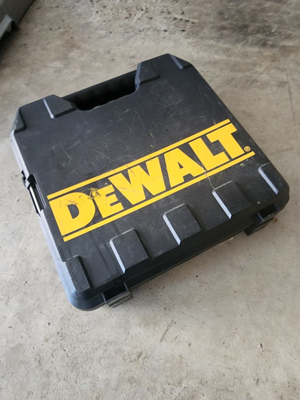 Small Garage Sale Philly Metro (Lansdale) No Shipping, Pickup