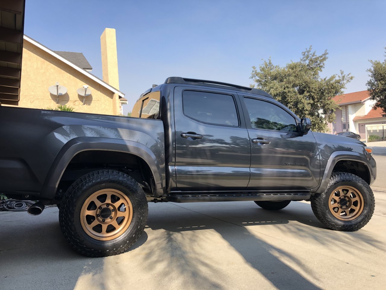 Bronze wheels on any color Page 11 World