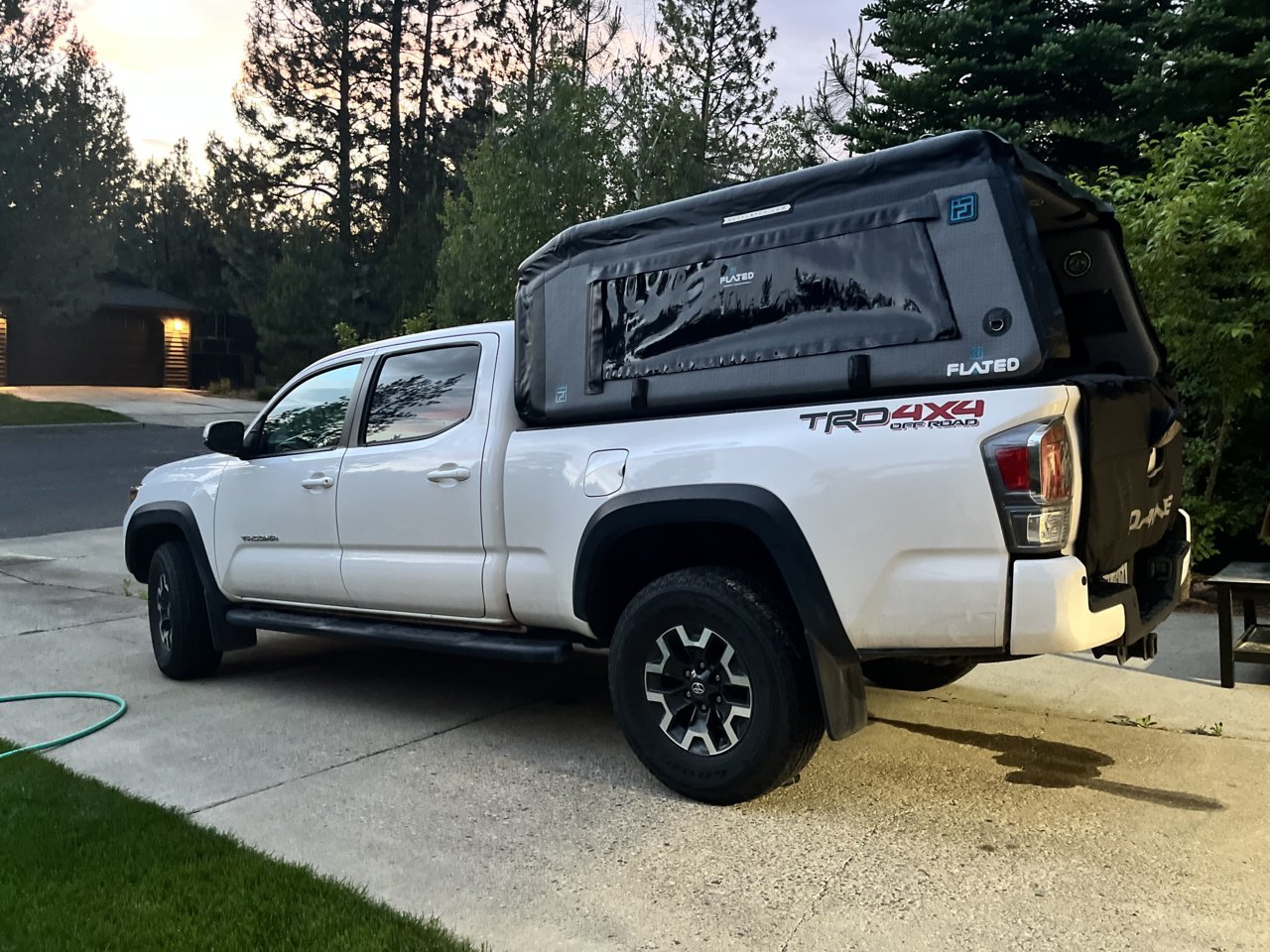 Inflatable bed topper World