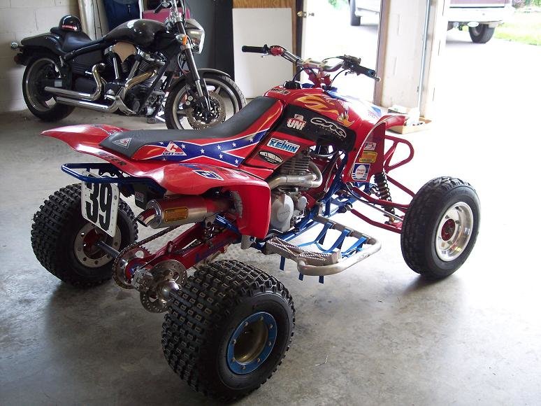 2000 Honda 400EX Motocross World