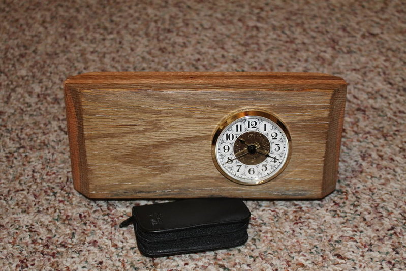 Handmade wooden clocks World