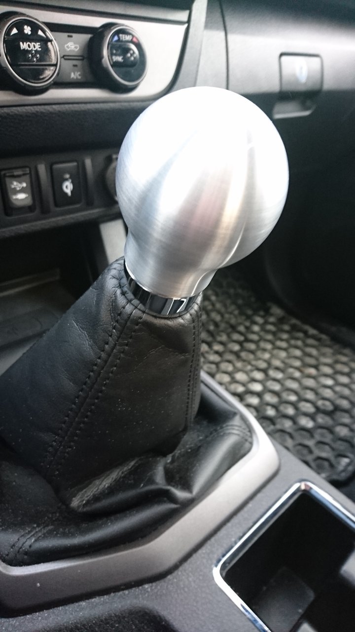 Custom Billet Shift Knob for Toyota (21/4" diameter