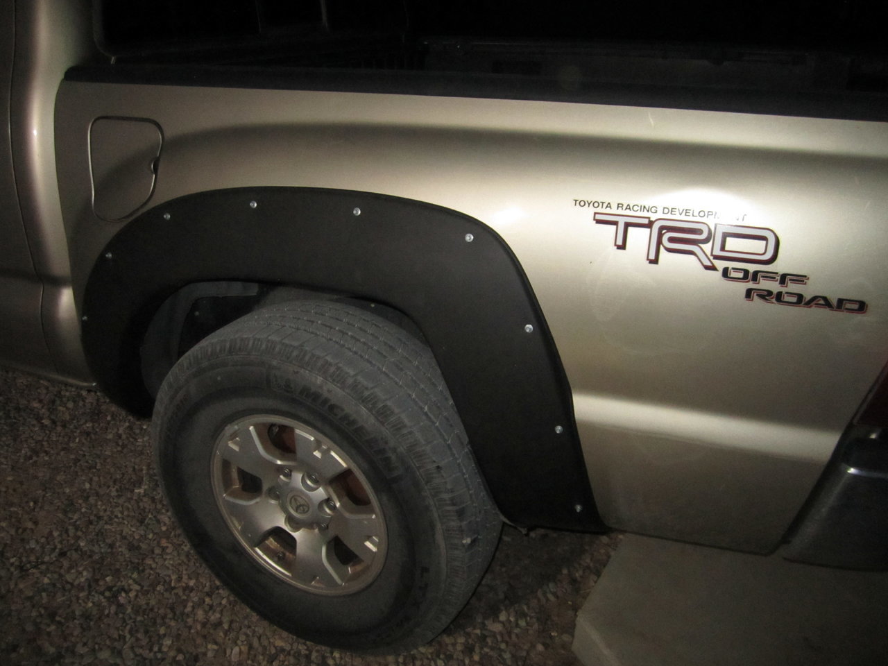 9 Fender flare mod + 1 fuel door carbon fiber wrap! World