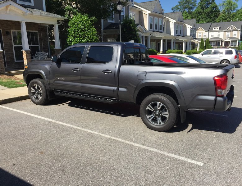 SOLD 05 15 285 Toyota OEM DC running boards PT21235055