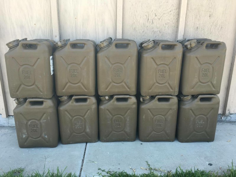 Scepter Military fuel cans World