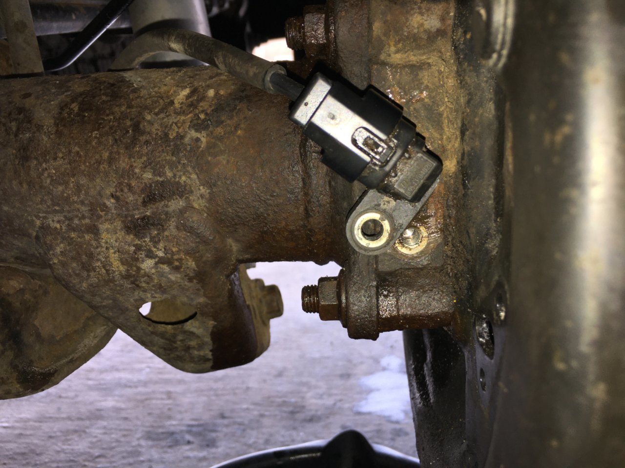 Rear left ABS sensor World