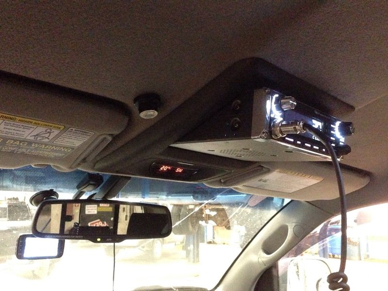 Uniden Bearcat 880 overhead CB install World