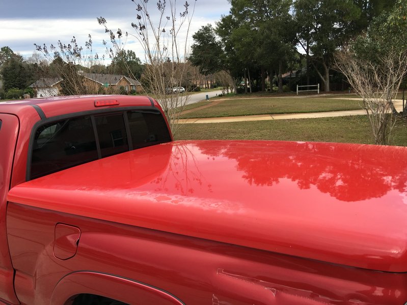 Century fiberglass tonneau cover 6ft bed World