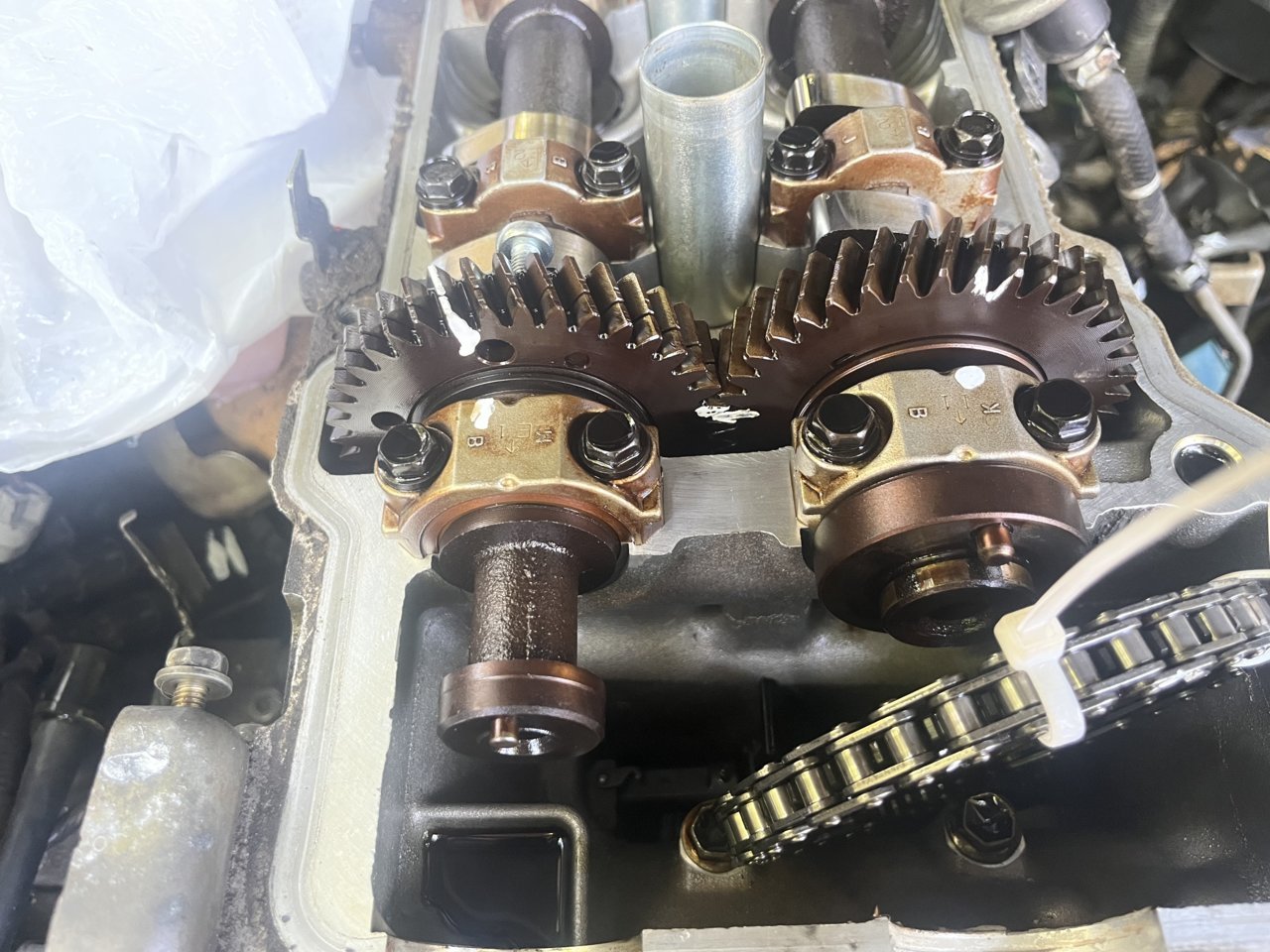 1998 Tacoma Head Gasket Replacement - Camshaft Sub-Gear Question