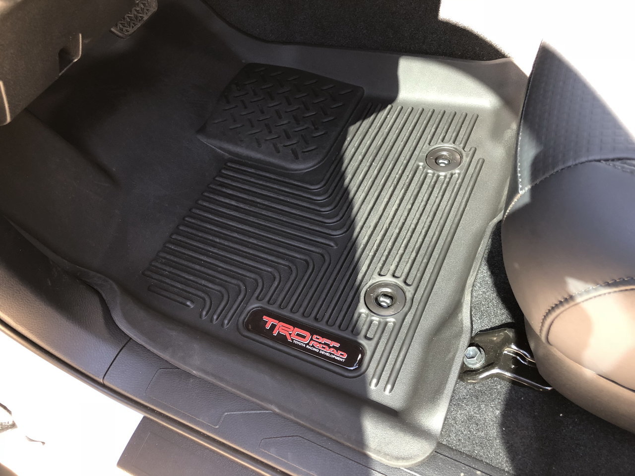 Weather Tech / Husky Floor Mat Replacement Decals Page 3 World