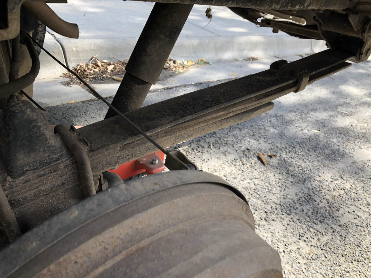 19951997 Worth Moving Leaf Spring/Shackle Hangers to use 19982004