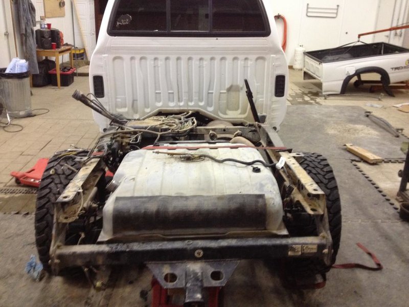 1st gen suburban gas tank install World