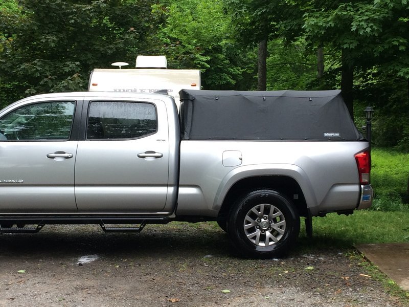 Softopper Visual comparison of 2nd gen top & 3rd gen top on a 2016 Taco World