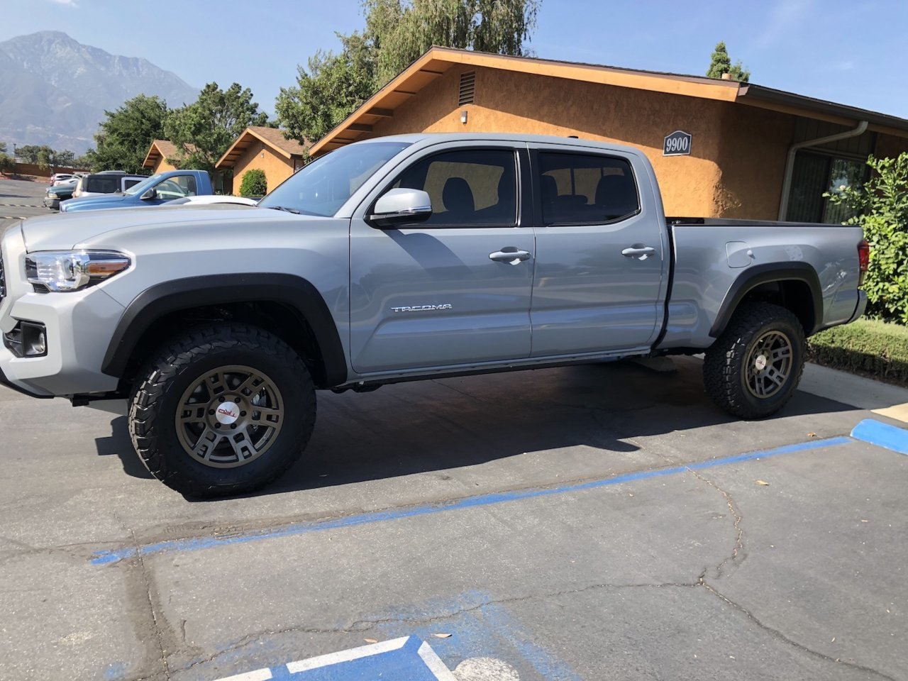 Best color wheels on cement grey Page 2 World