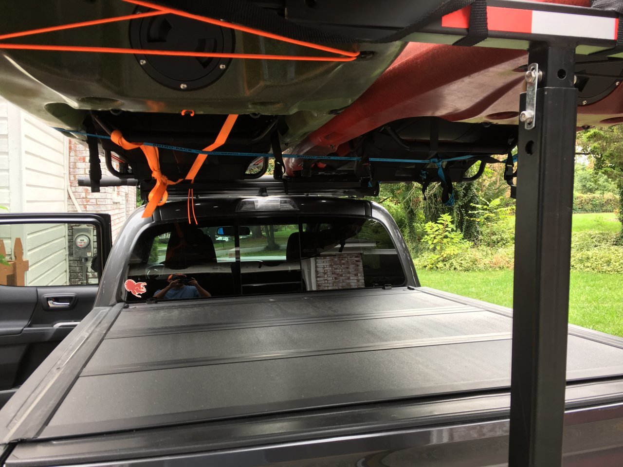 Prinsu carrying kayaks World