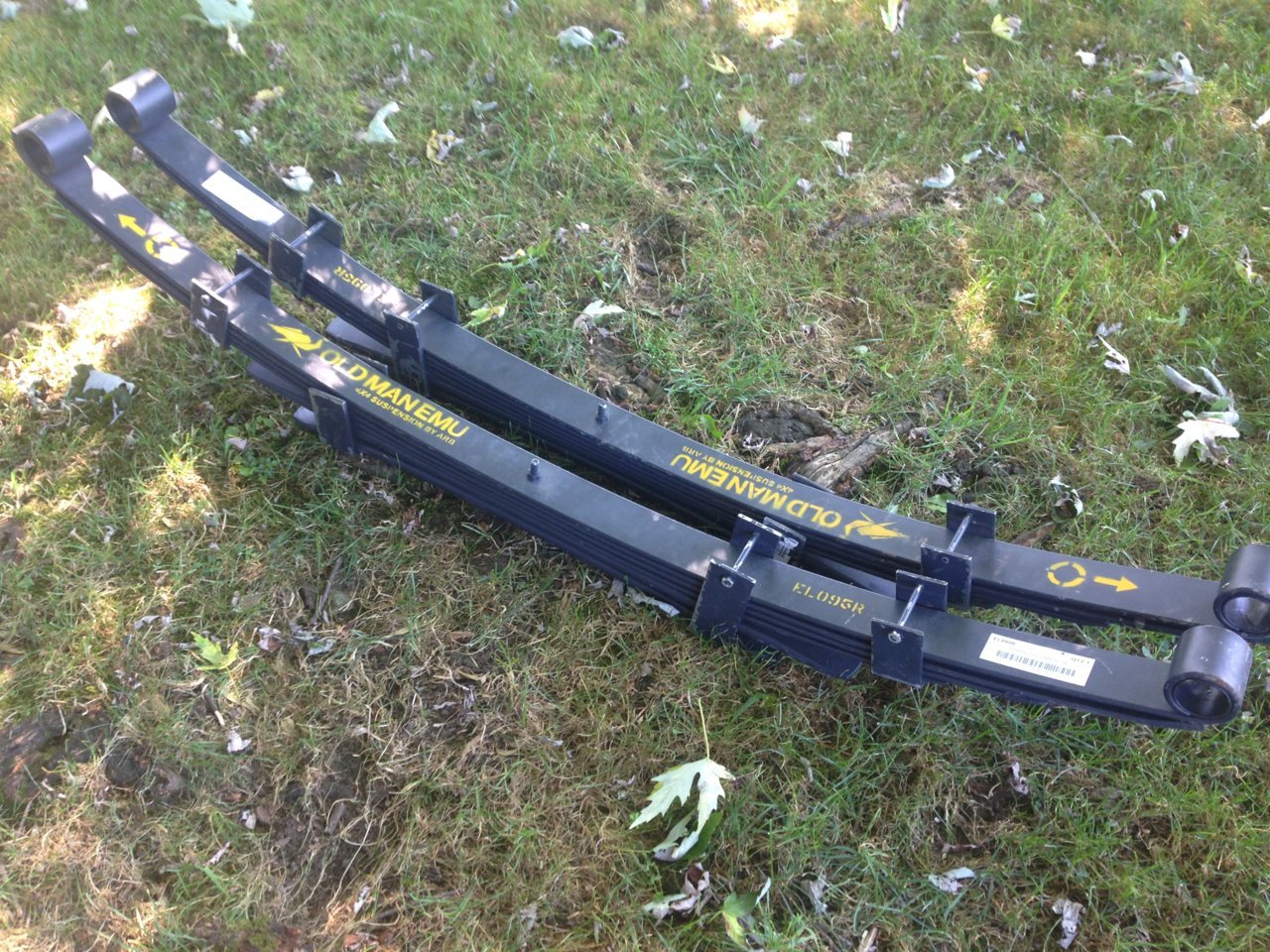 Garage Sale OME Dakar leaf springs, leaf bushings, bedrail cleats