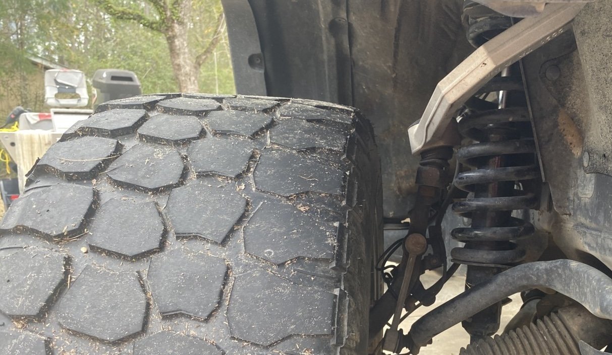 Help needed with lift kit 2015 pre runner World