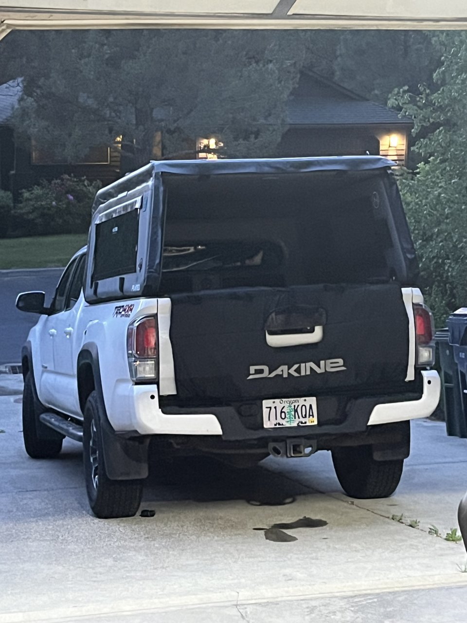 Inflatable bed topper World