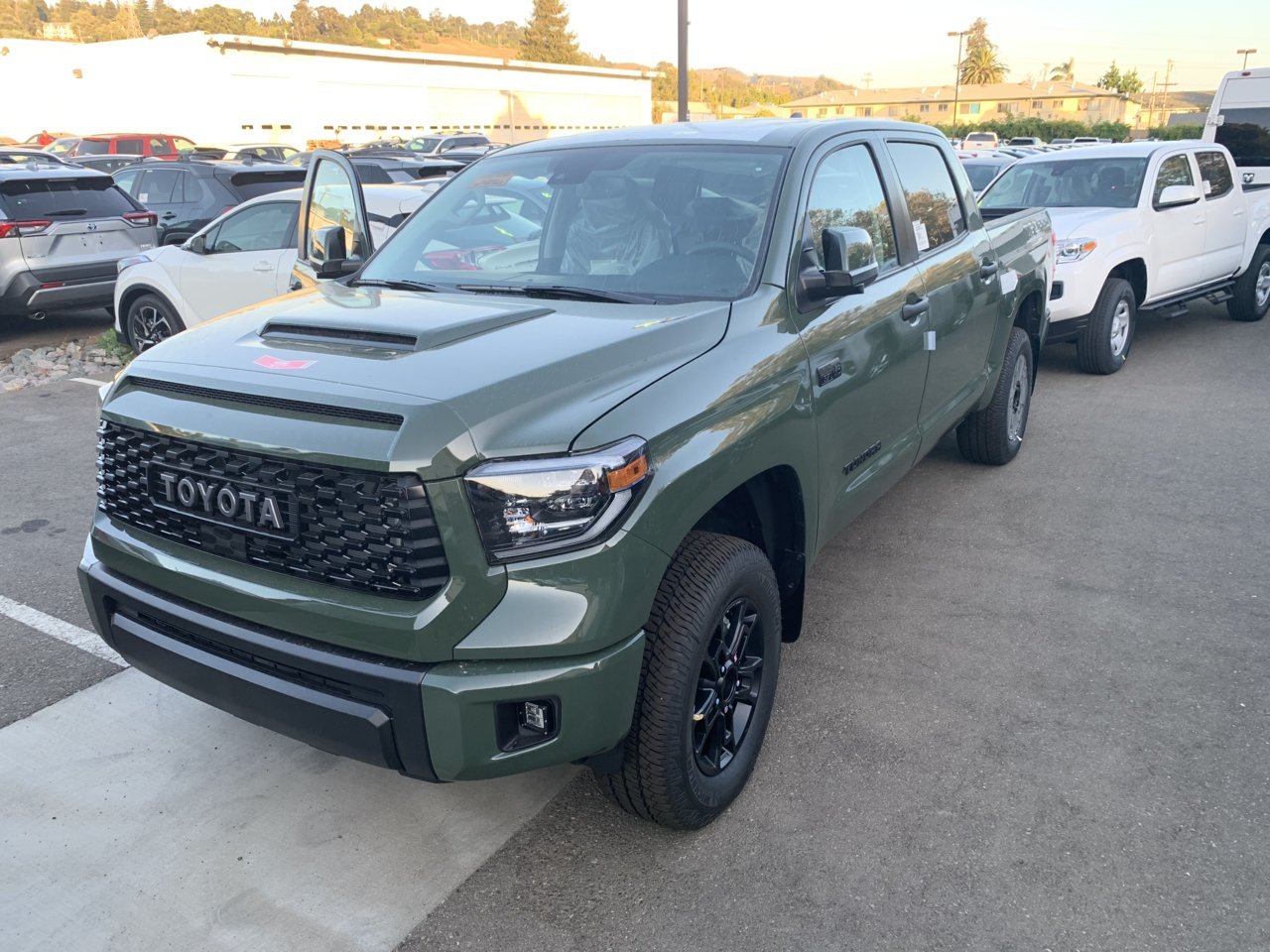 New green Tundra at local dealer World