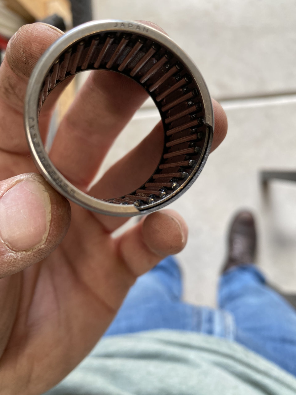 Needle Bearing Yes, Replace It (ECGS) World