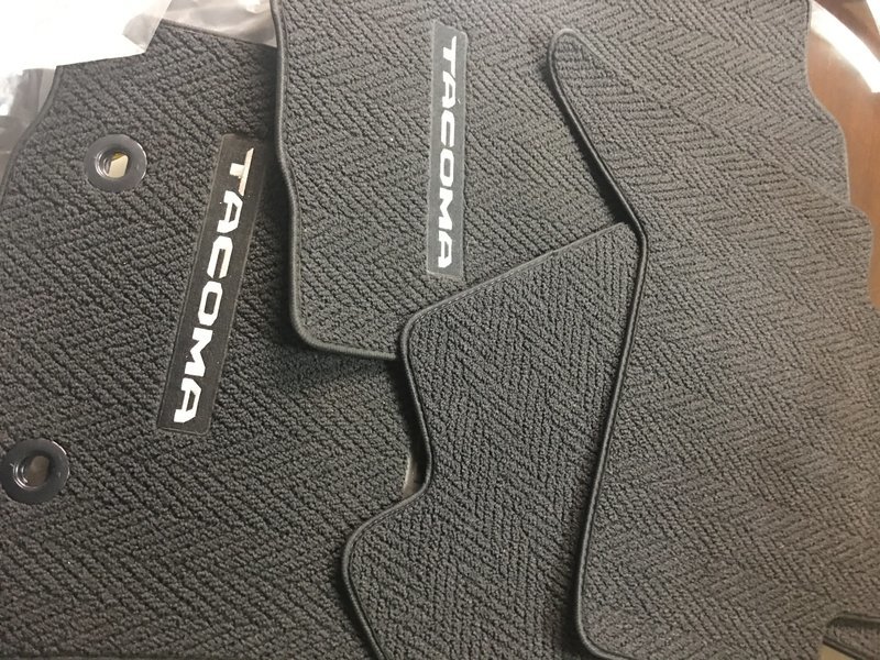 FS3rd gen carpeted mats World