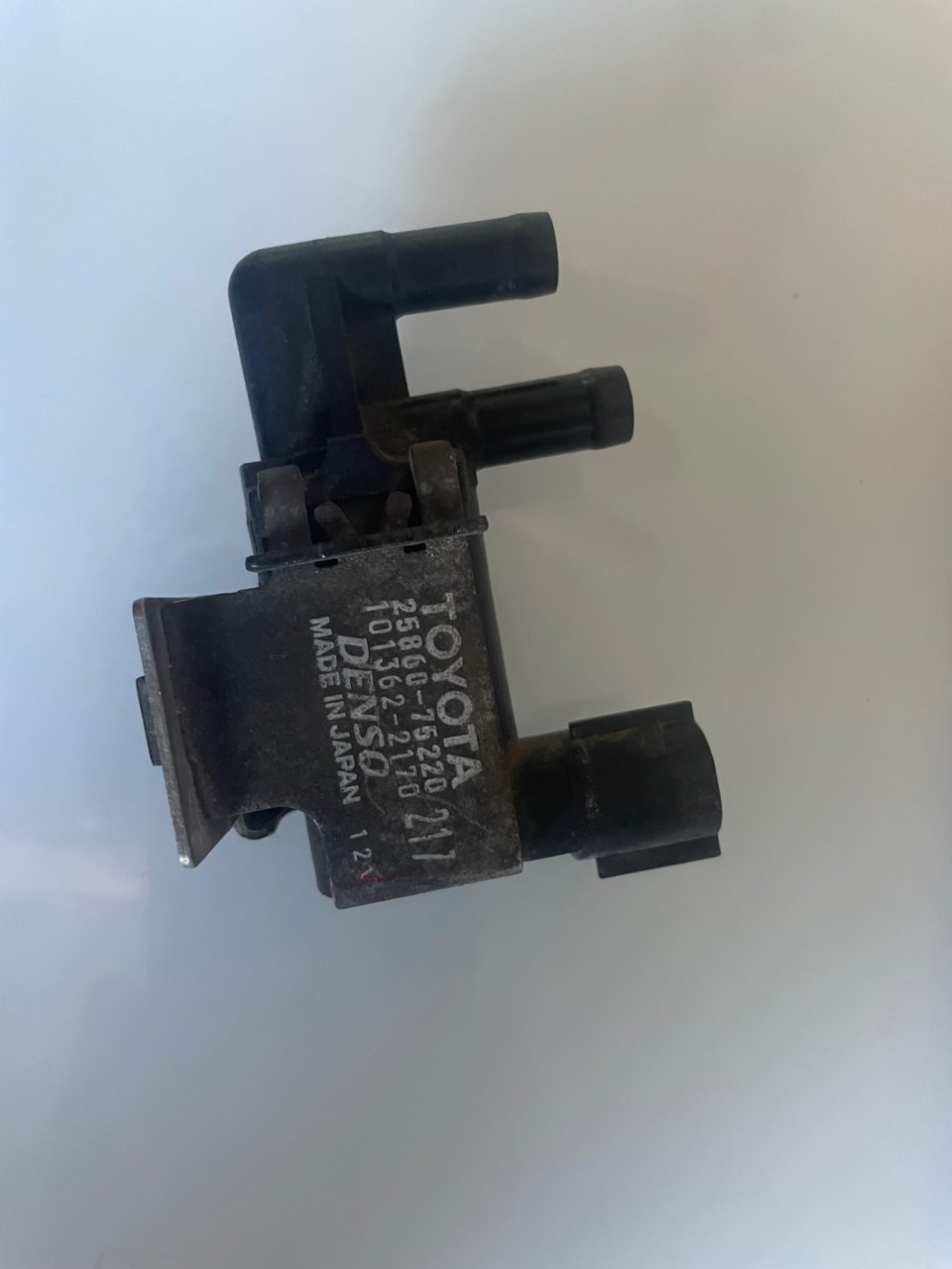 2001 Vacuum Switch Valve or Solenoid World