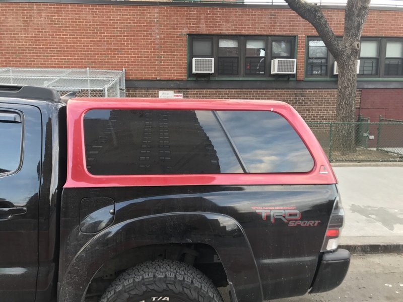 2012 Barcelona red DCSB 5ft camper shell park ridge NJ 500 obo