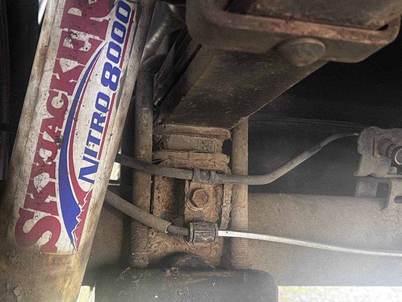 Replacing leaf springs w/suspension mods...Squatting hard World