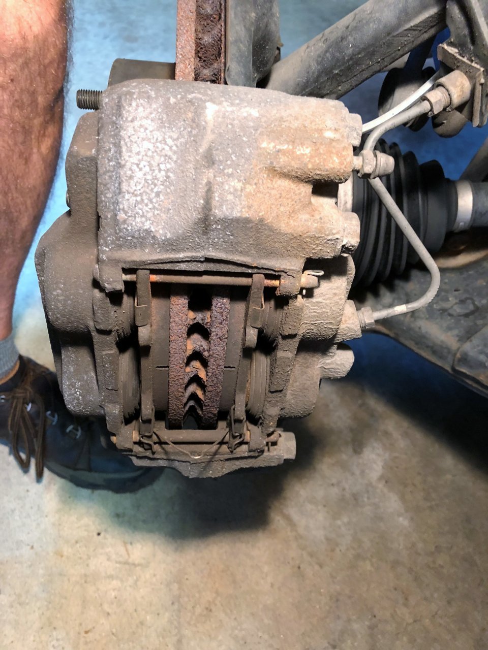 Disk brakes dragging World