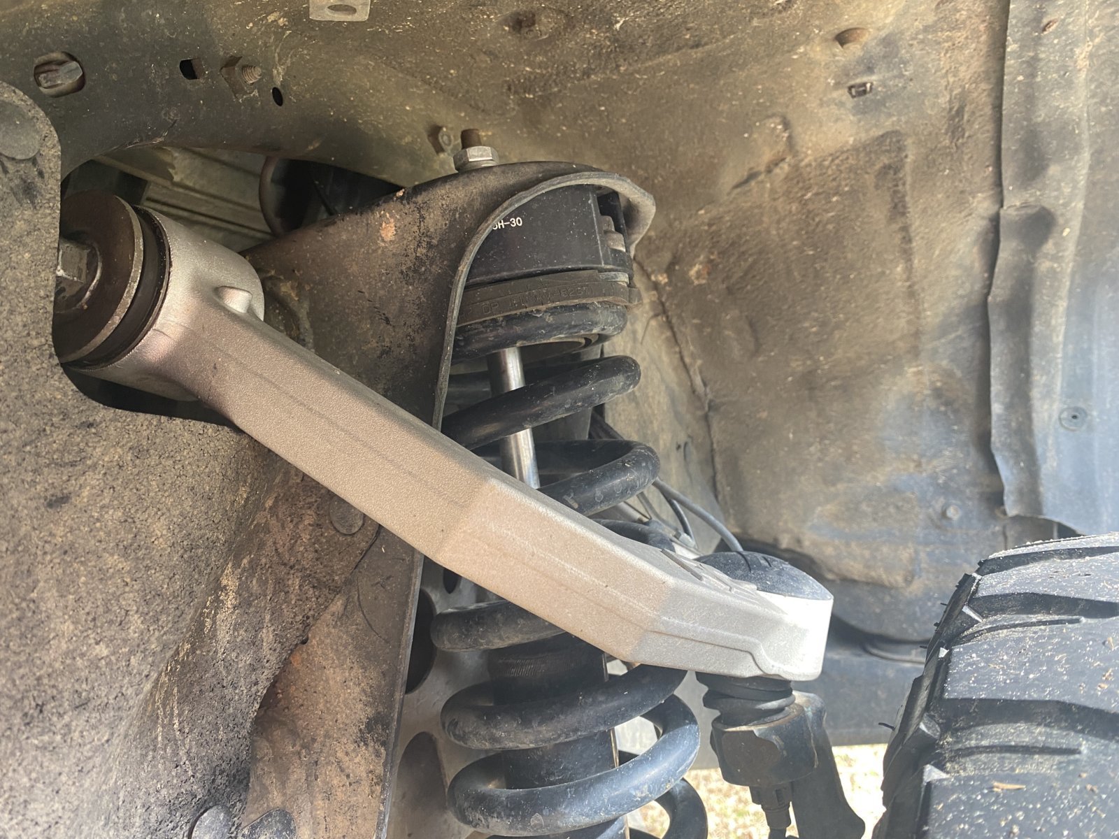 Help needed with lift kit 2015 pre runner World