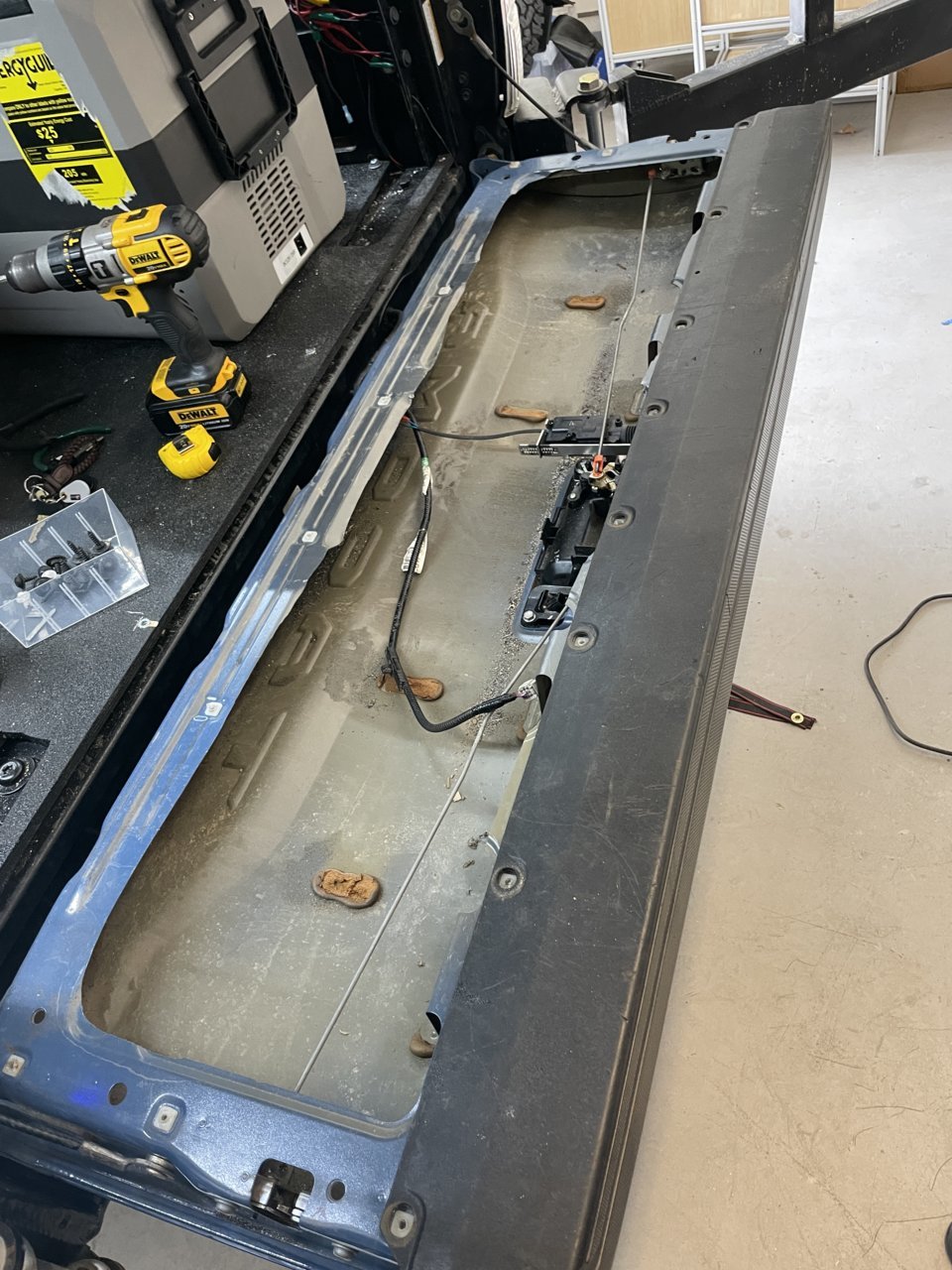 DIY Tailgate Storage World