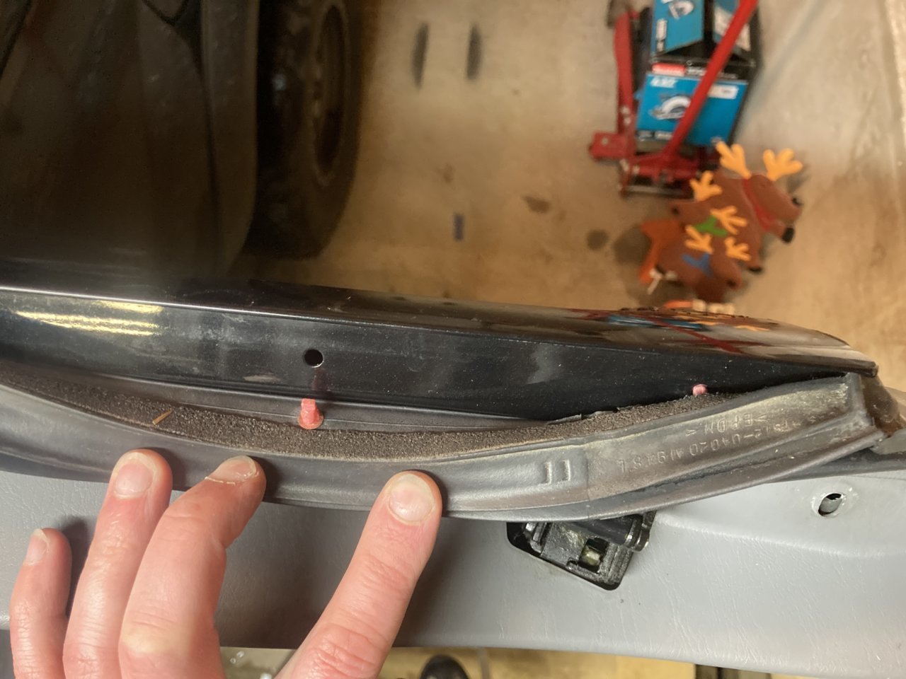 Wet driver's side seat belt after rain? Page 2 World