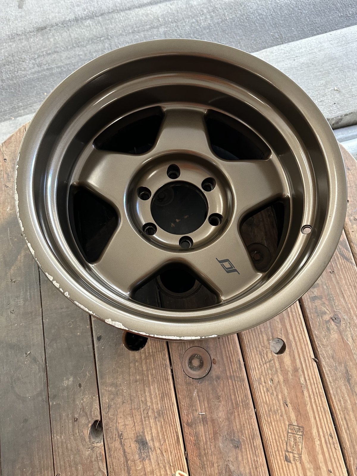 Single SCS F5 17” Matte Dark Bronze 150 SoCal World