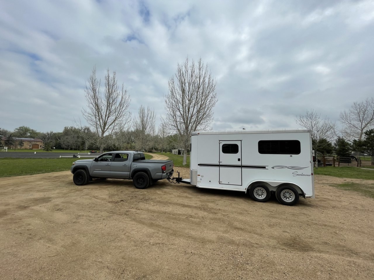 Anyone pulled a horse/stock trailer with their 3rd Gen? Reviews? Pics