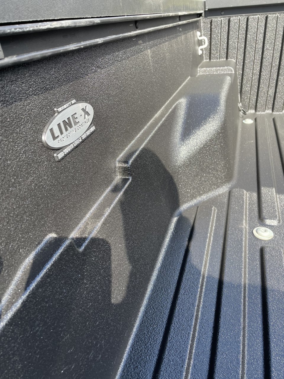 Line x bed liner World