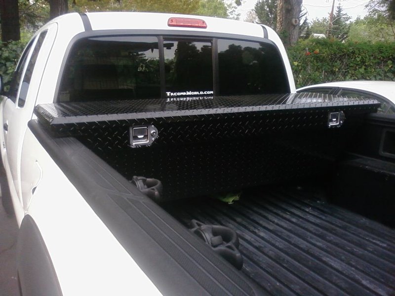 New low pro uws truck box World