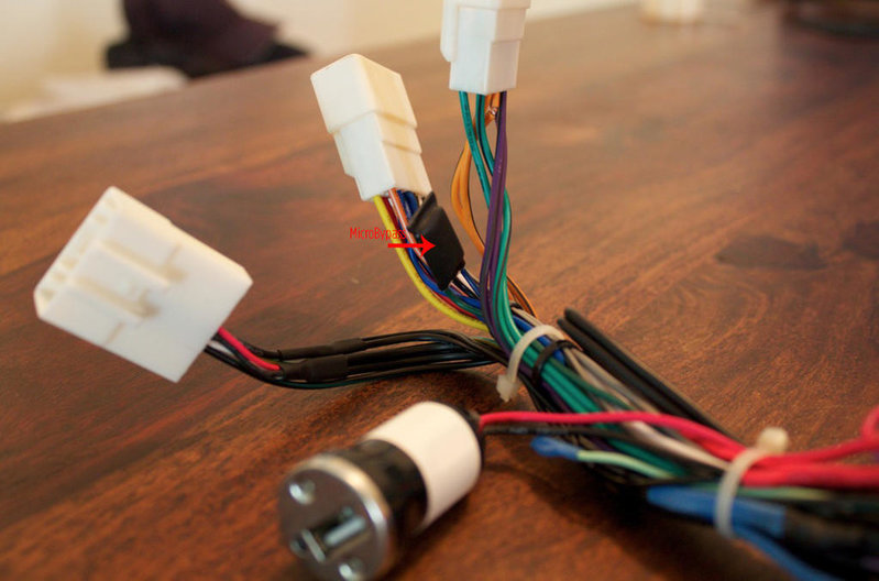 FS Pioneer Appradio 3 with Custom PNP Harness World