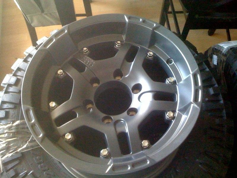 Correct hub bore diameter World