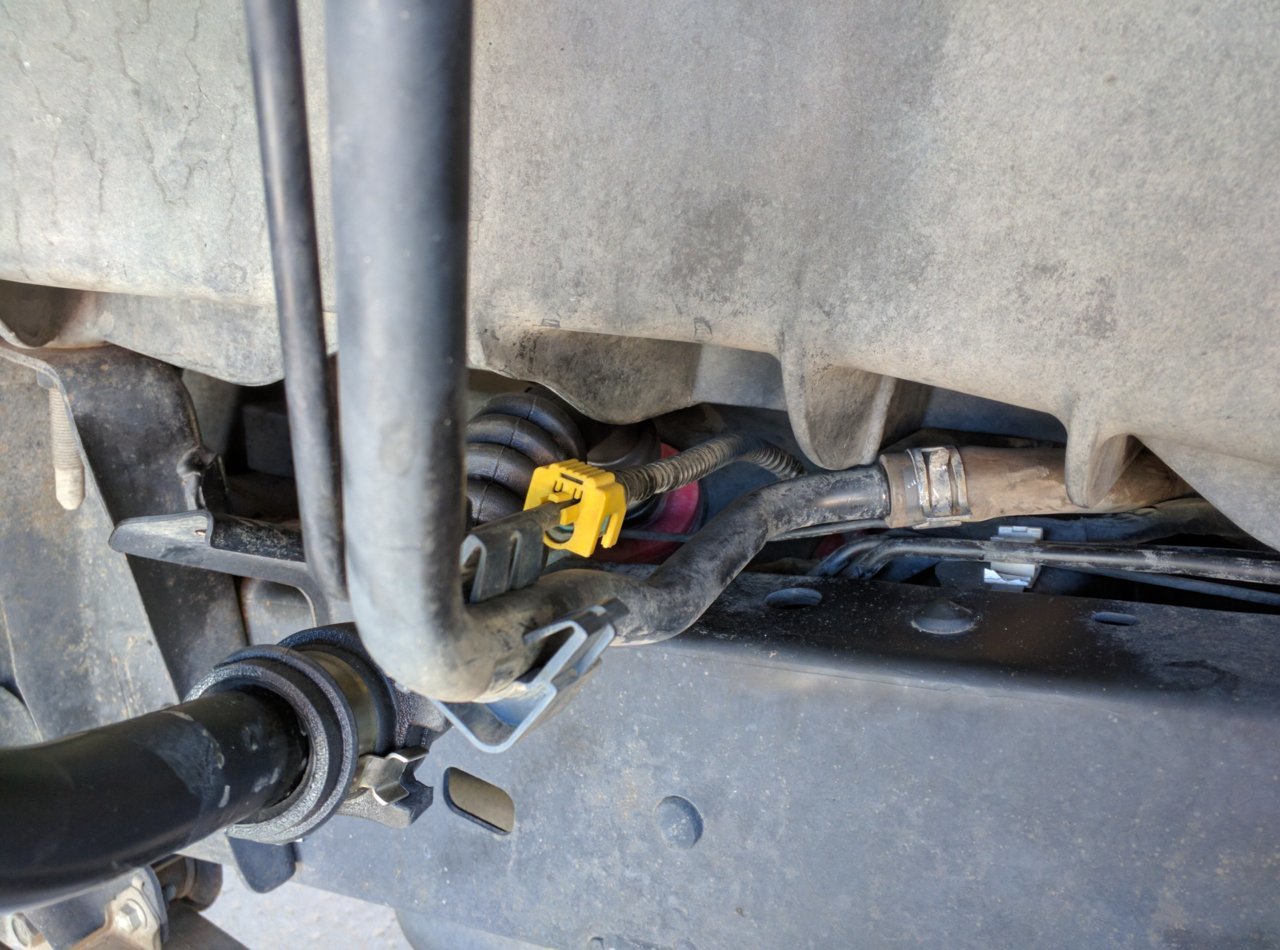 Fuel line disconnect tool World