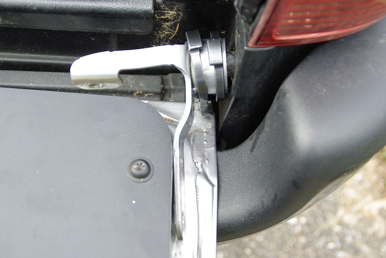 20052015 Tailgate Lock Page 10 World