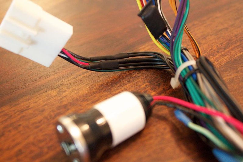 FS Pioneer Appradio 3 with Custom PNP Harness World