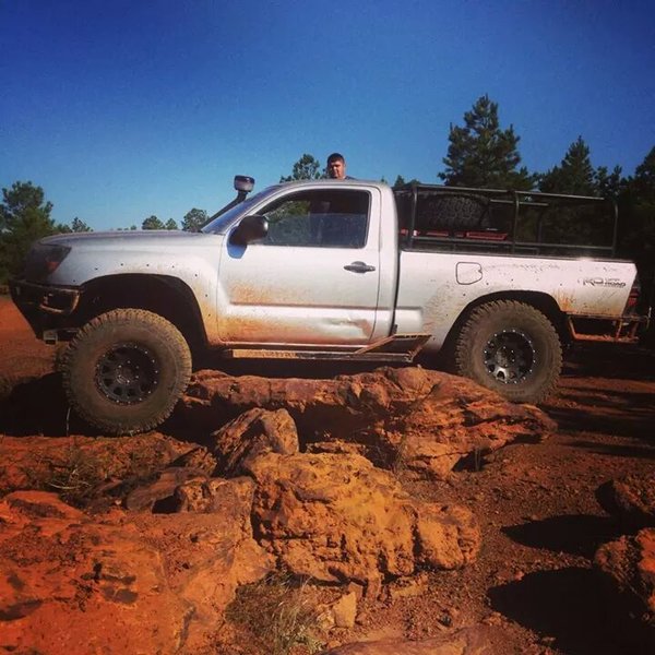 2011 taco reg cab 4x4 weekend wheeler World