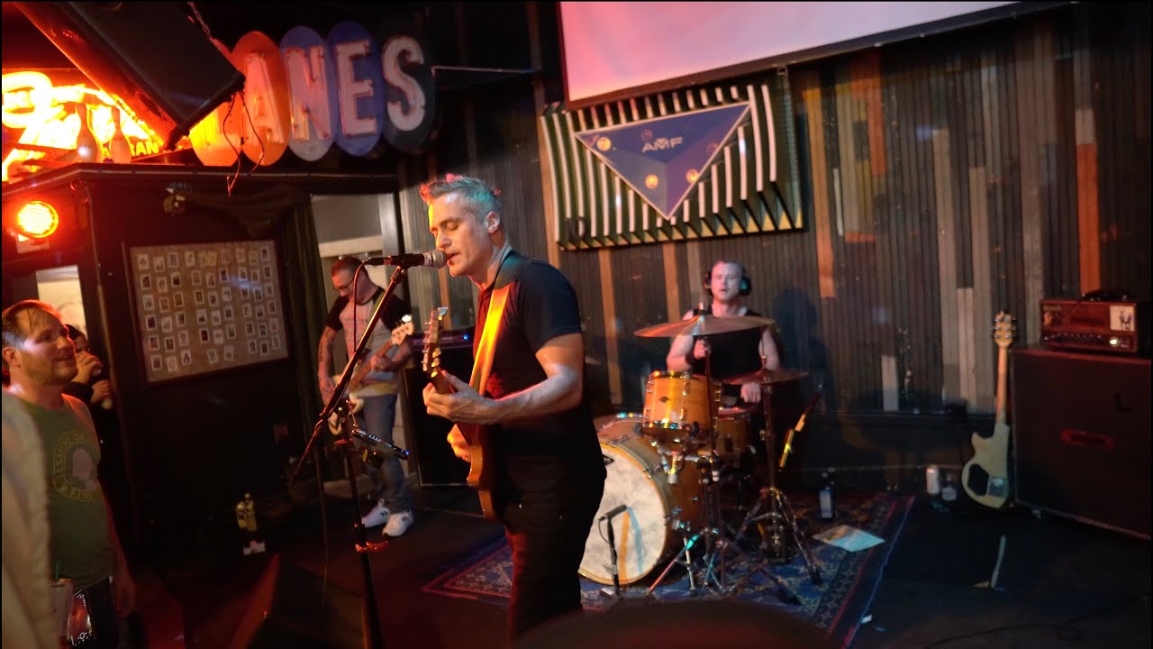 Assertion The New Frontier Lounge, WA 12/4/21 TwtBit