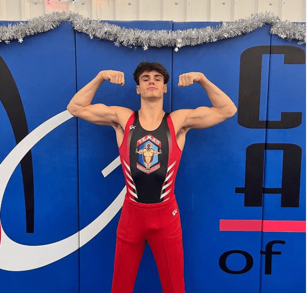 Kelly North Texas Armadillos